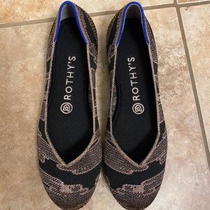 Rothy’s golden shimmer flat EUC